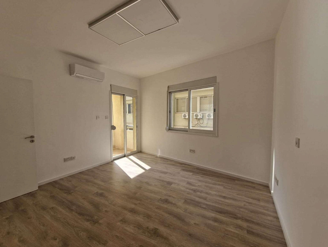 Офис в Лимассоле