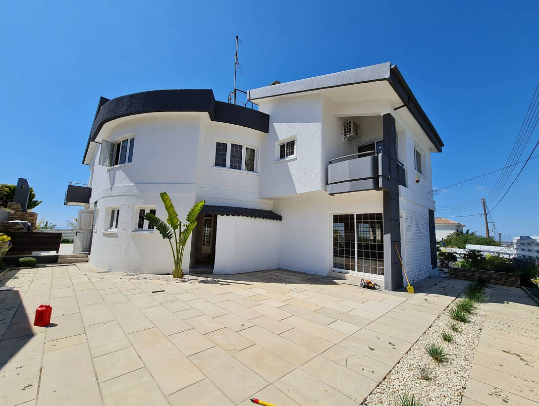 Villa in Limassol