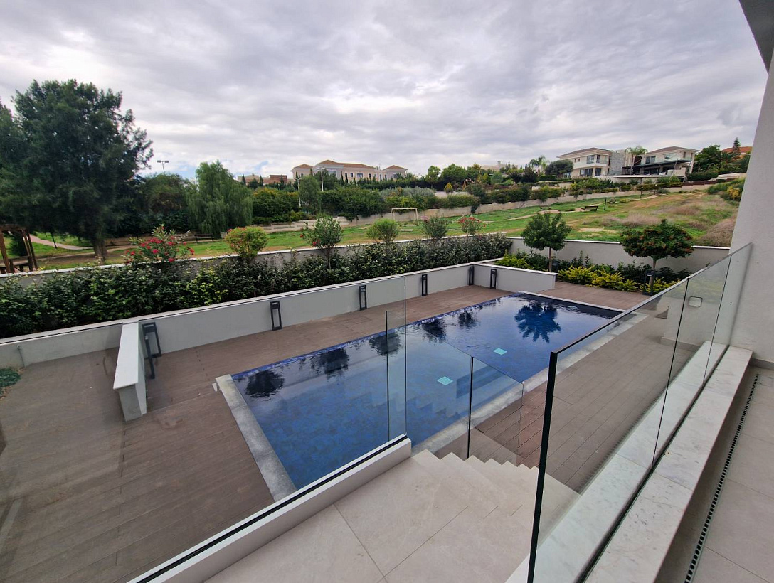 New villa in Limassol