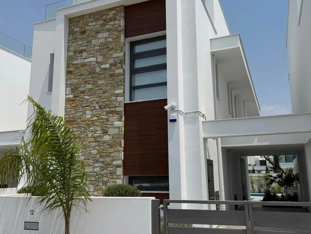 House in Larnaca