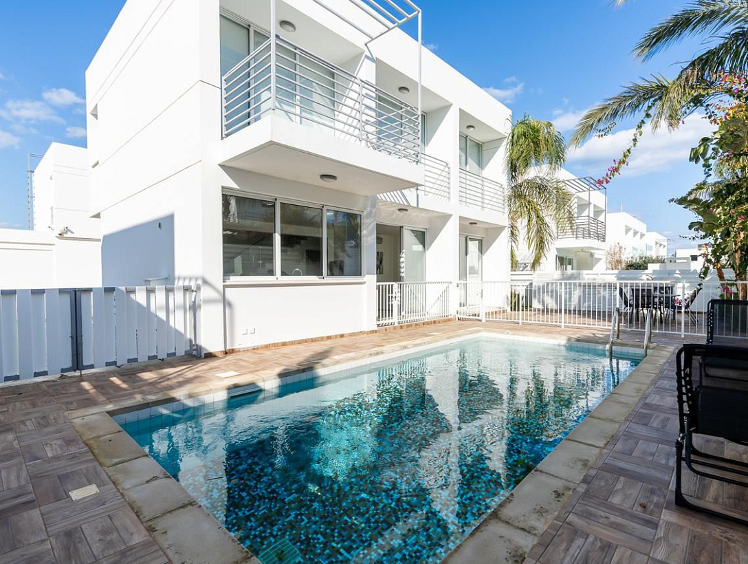 New villa in Famagusta