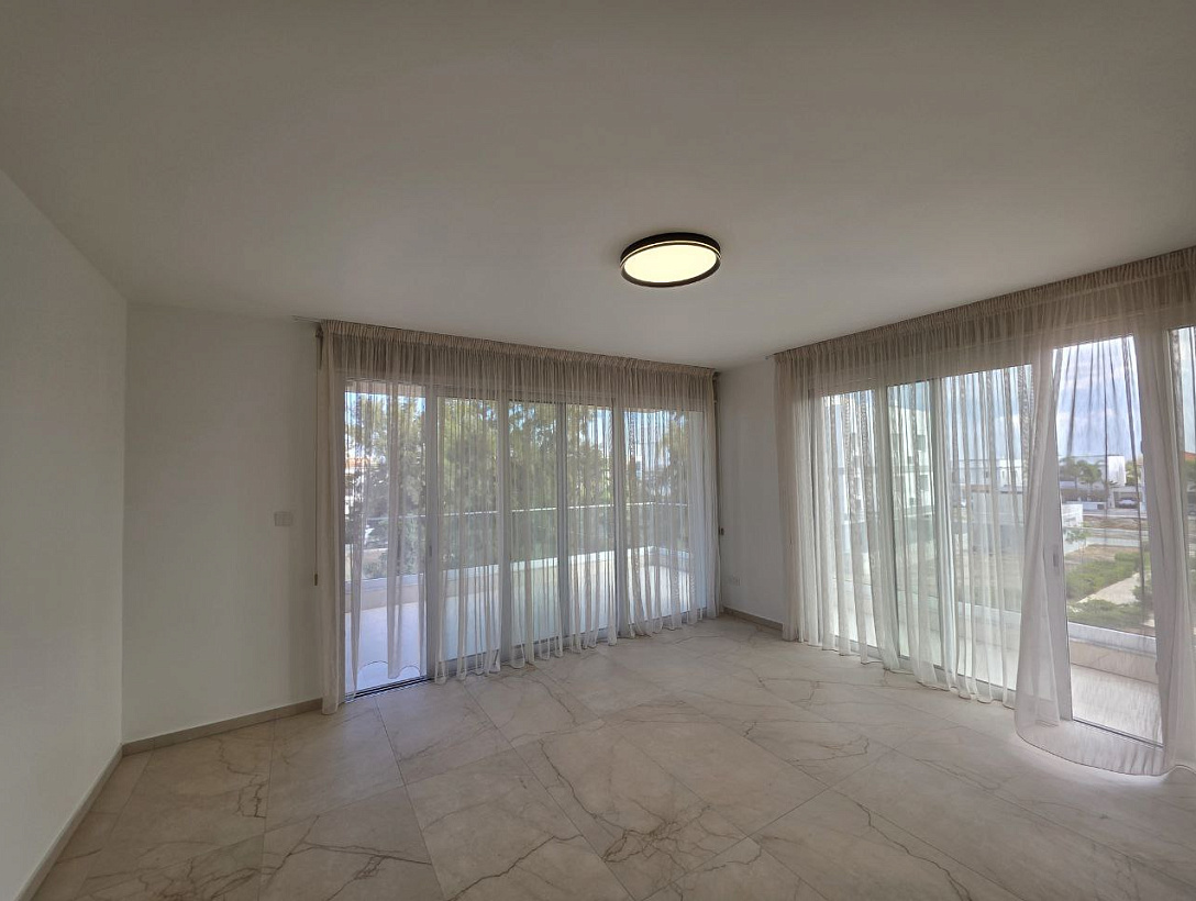 Новая квартира в Ларнаке