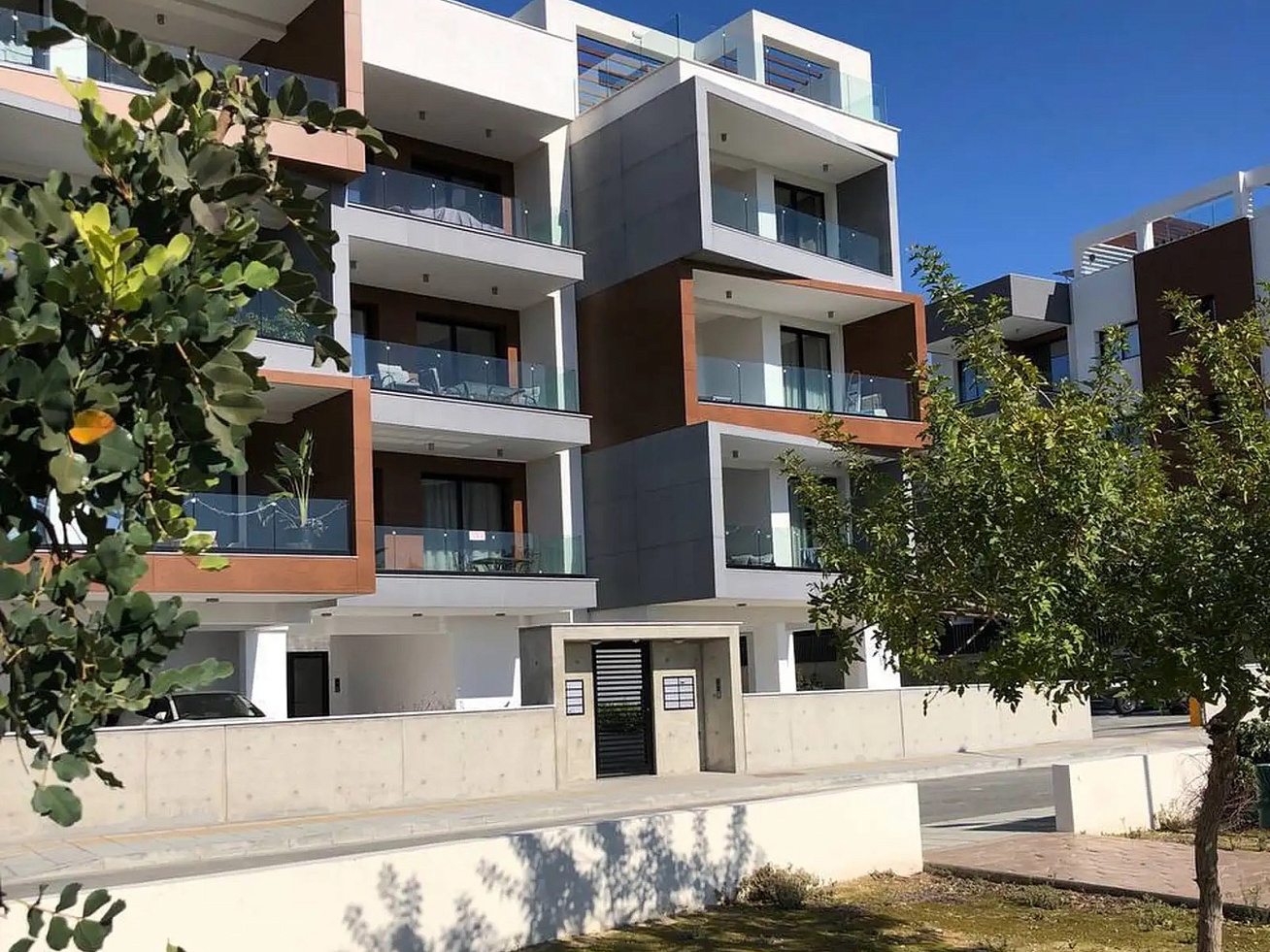 Фото 3 Фото 3