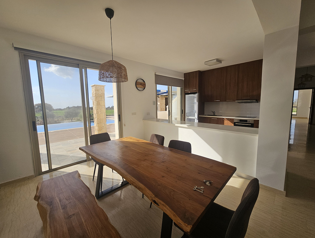 Вилла в Пафосе