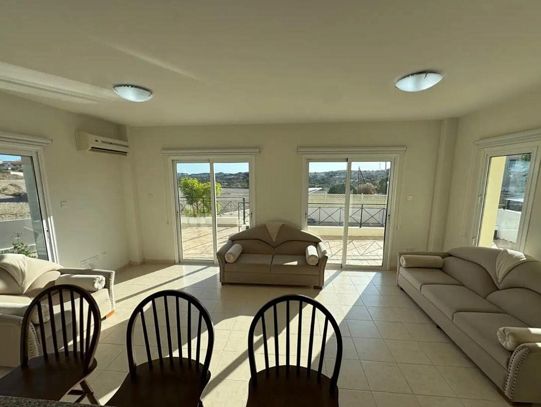 Дом в Ларнаке