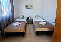 Photo 43