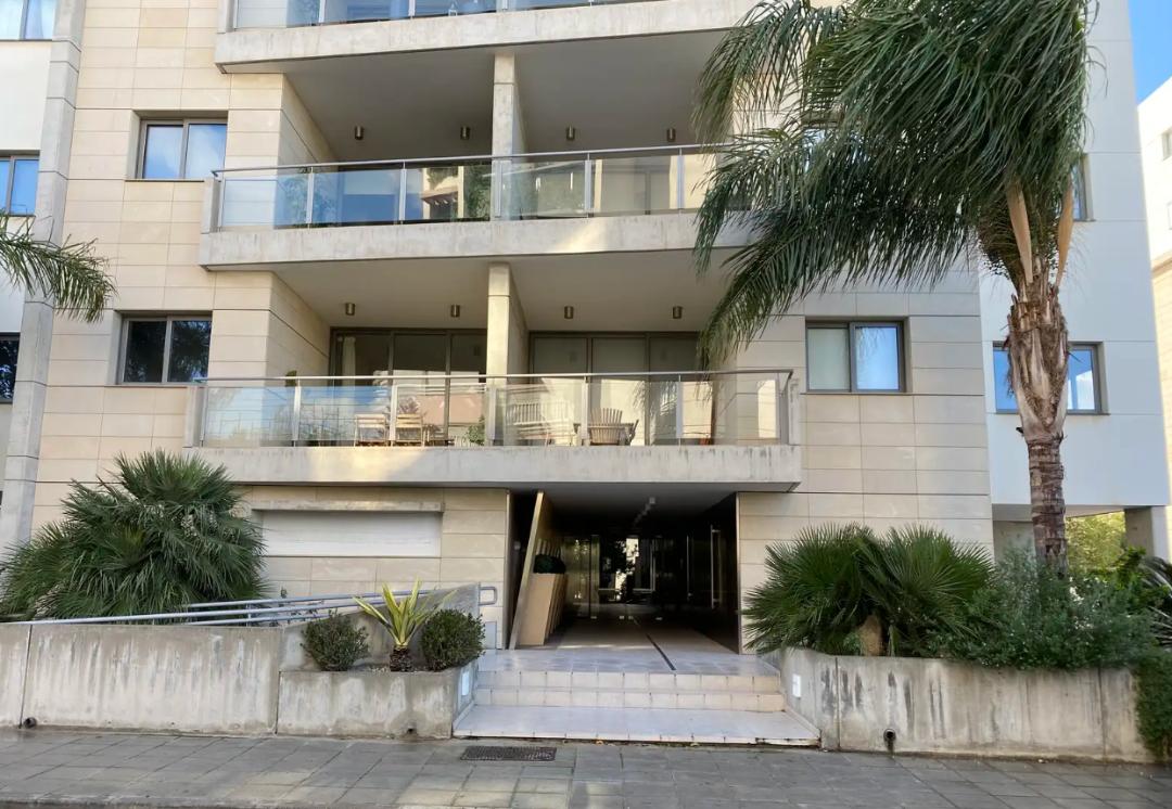 Apartment for rent in Nicosia, Agioi Omologites, Cyprus. Object №235532 | DOM Real Estate