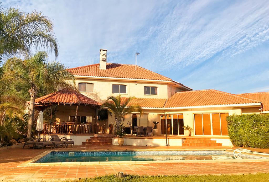 Villa in Limassol