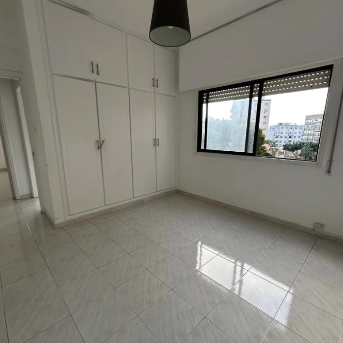 Apartment, 3 bedrooms — 8