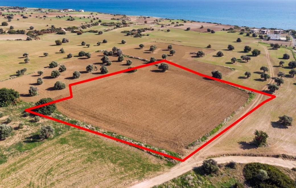 Land in Larnaca