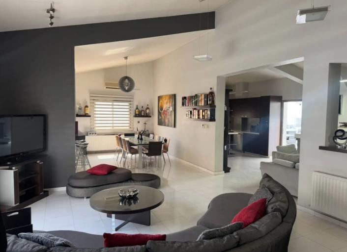 Villa, 3 bedrooms — 4