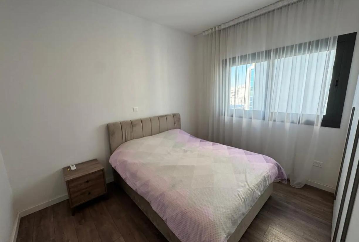 Apartment, 2 bedrooms — 8