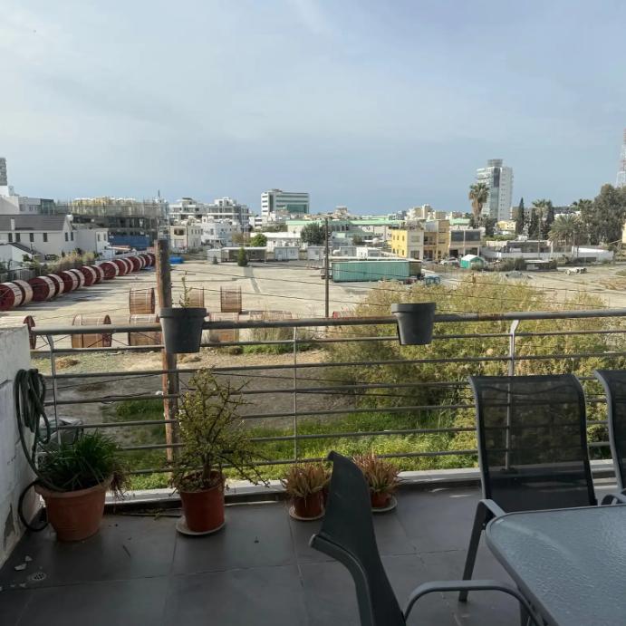 Apartment, 2 bedrooms — 10
