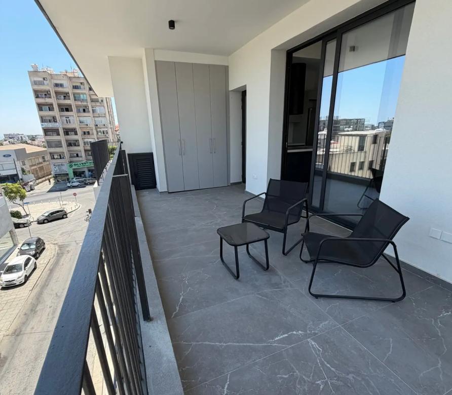 Apartment, 2 bedrooms — 11