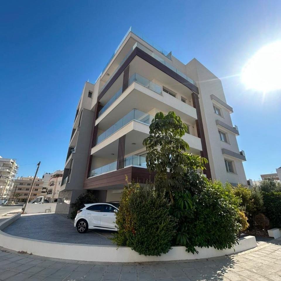 2-bedroom apartment in Radisson Blu, Larnaca — 1