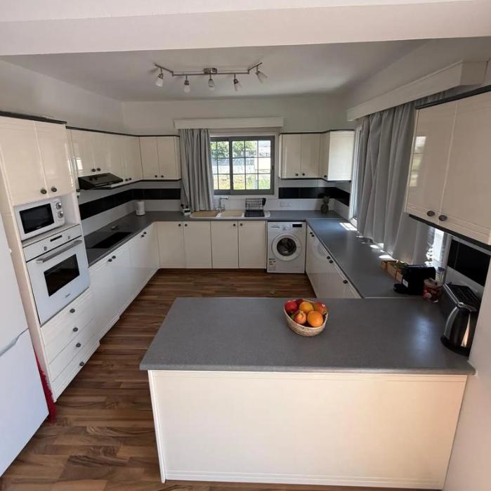 Apartment, 2 bedrooms — 43
