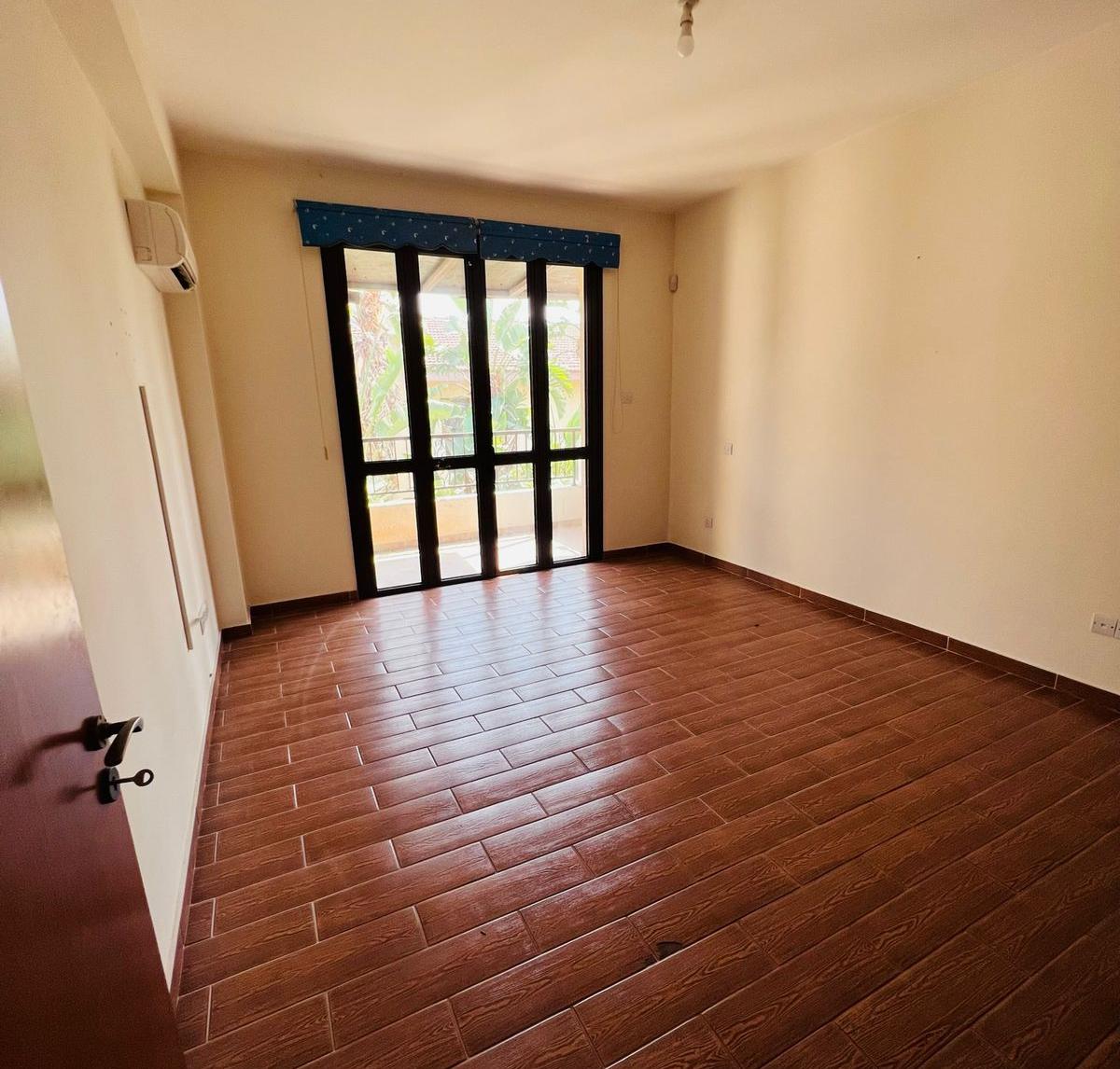 Villa, 4 bedrooms — 11