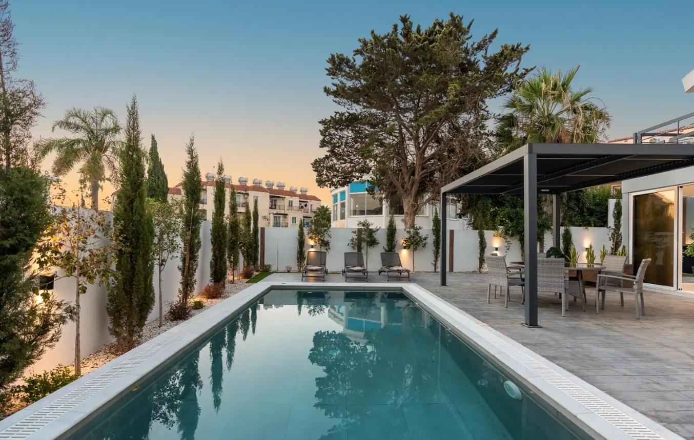 Villa, 3 bedrooms — 12