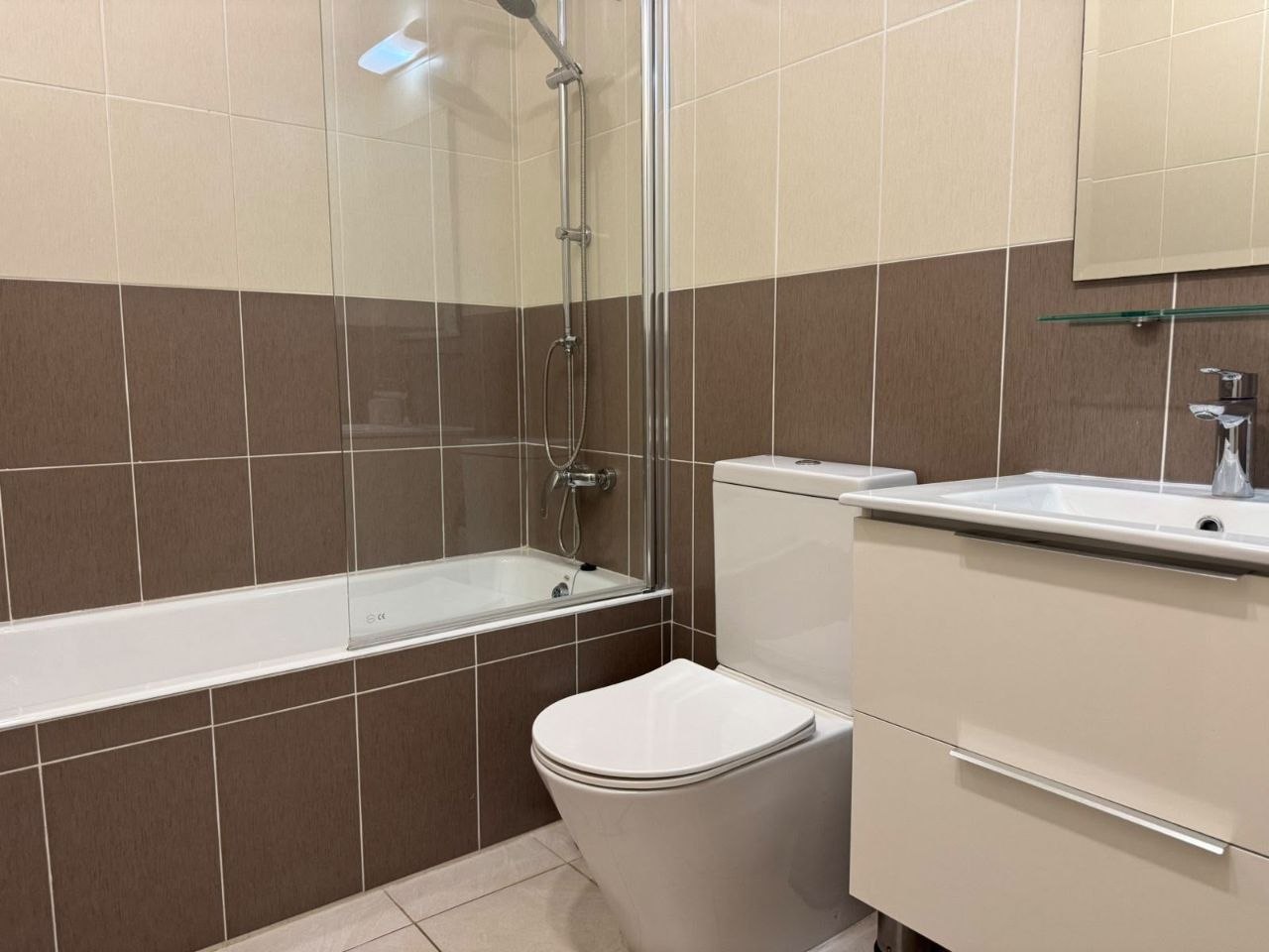 Apartment, 2 bedrooms — 13