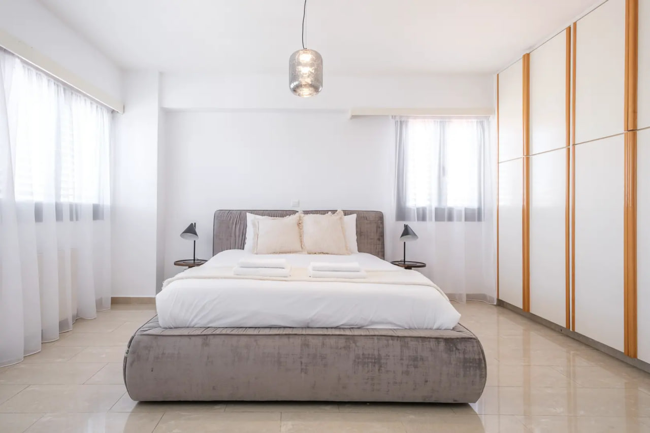 Apartment, 5 bedrooms — 25