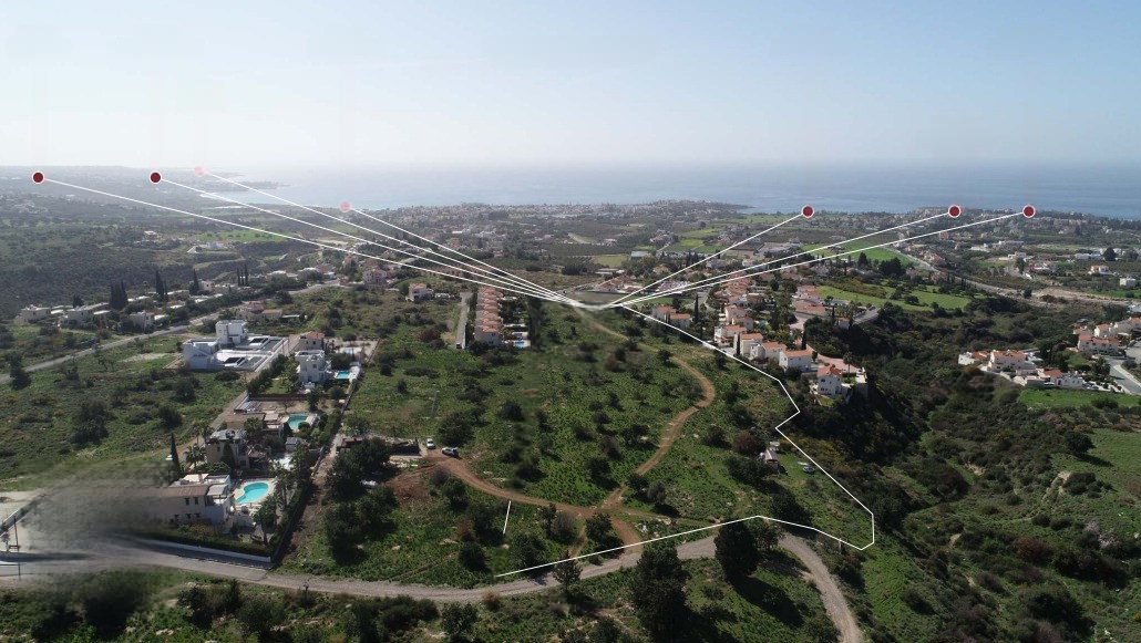 Земля в Пафосе