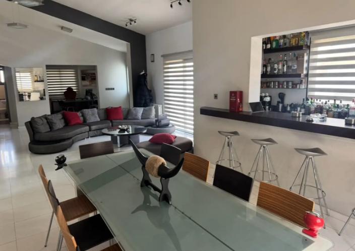 Villa, 3 bedrooms — 6
