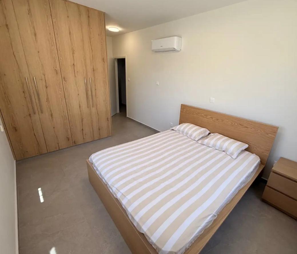 Apartment, 3 bedrooms — 4