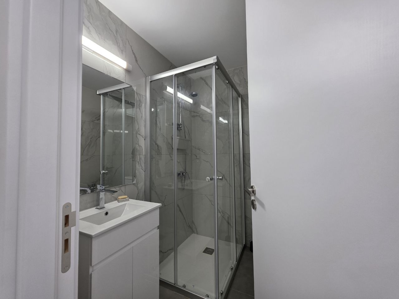 Apartment, 2 bedrooms — 8