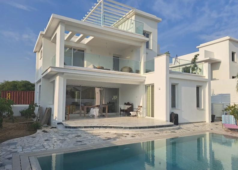 New house in Larnaca