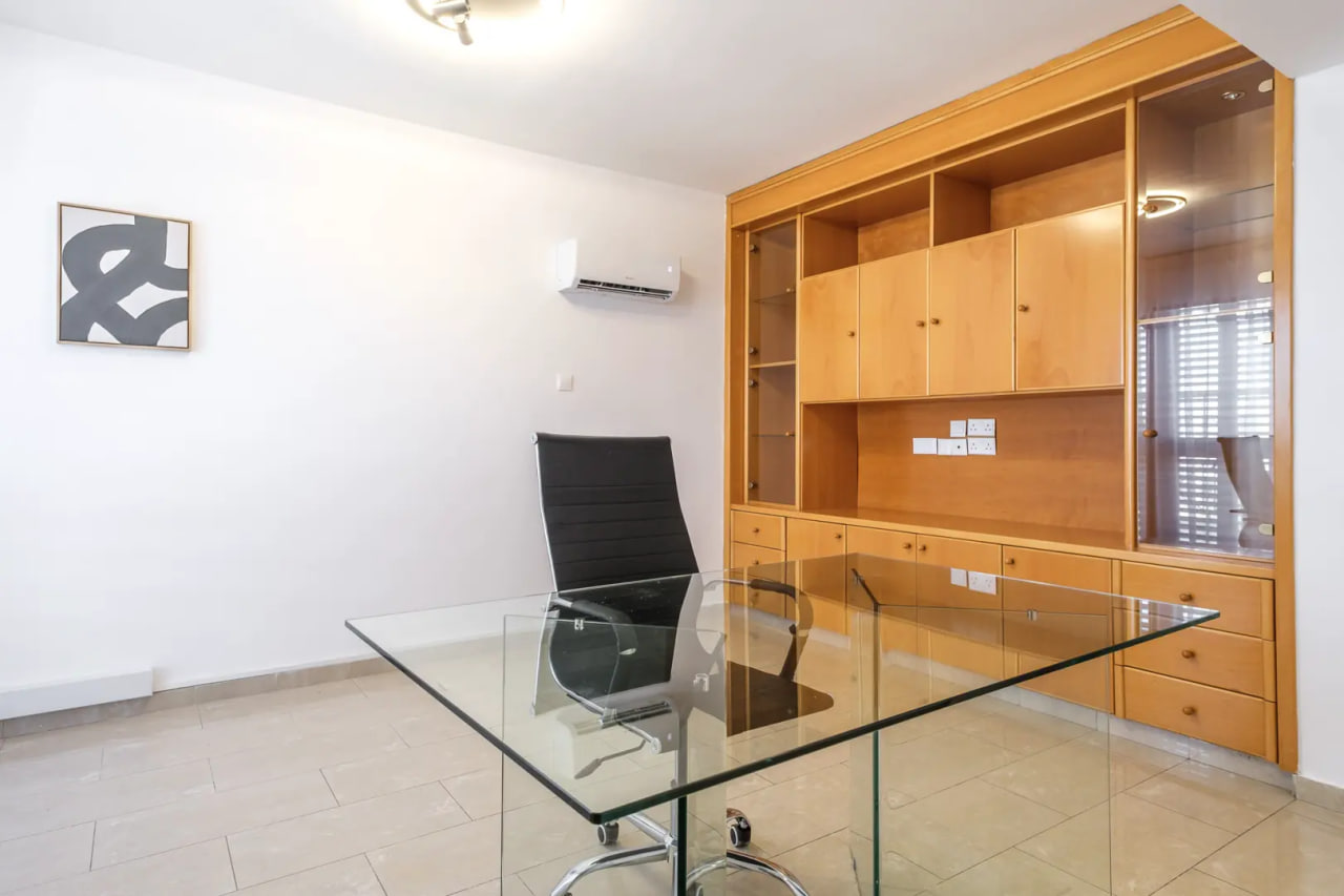 Apartment, 5 bedrooms — 27