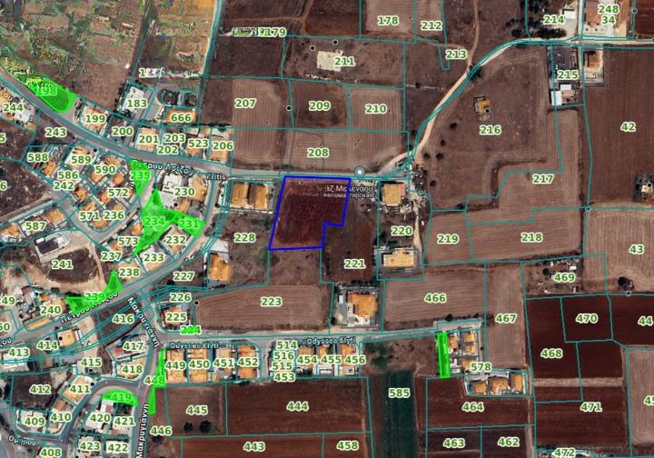 Land in Larnaca