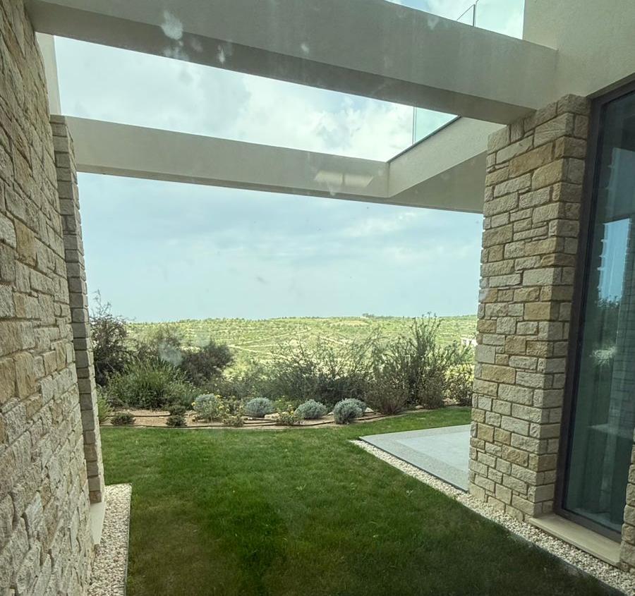 Villa, 4 bedrooms — 17