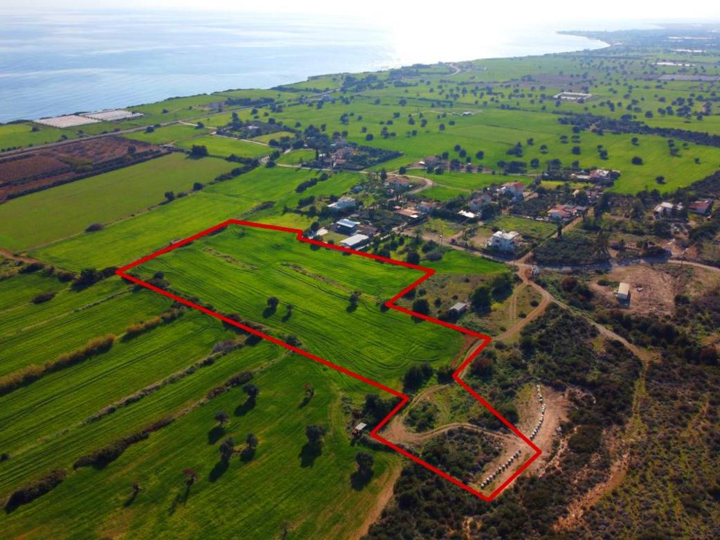 Land in Larnaca