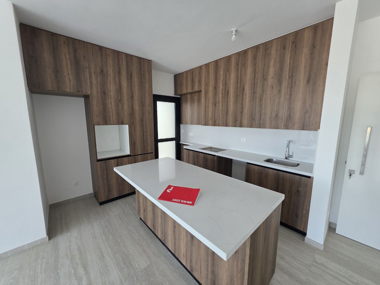 Apartment, 2 bedrooms — 3
