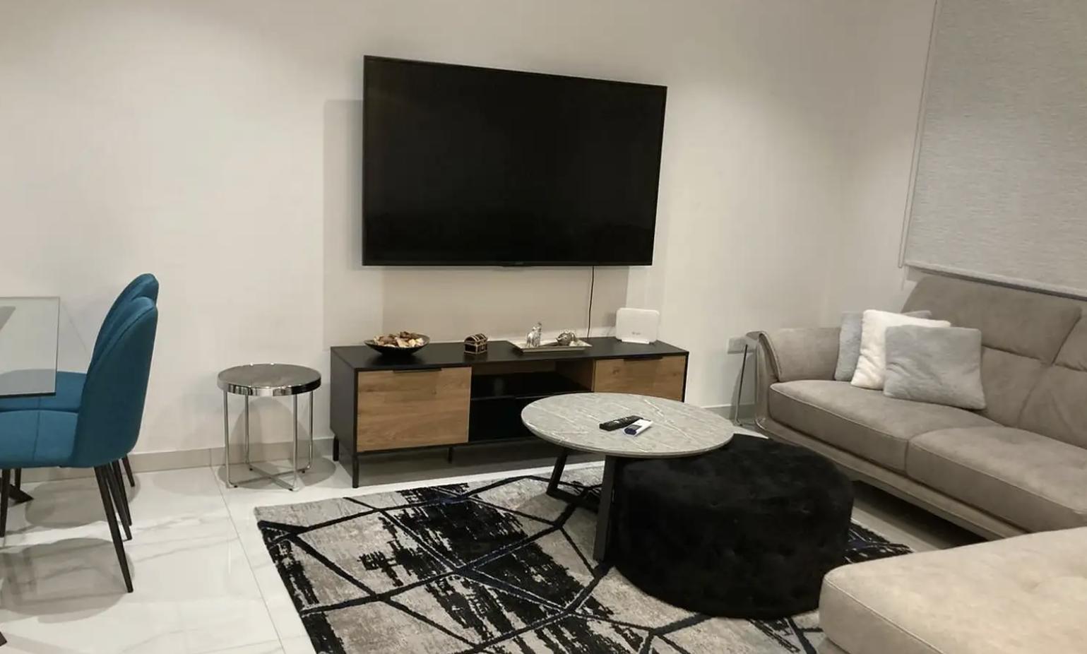 Apartment, 4 bedrooms — 4