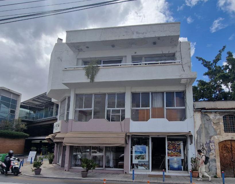 Коммерческое здание в Лимассоле