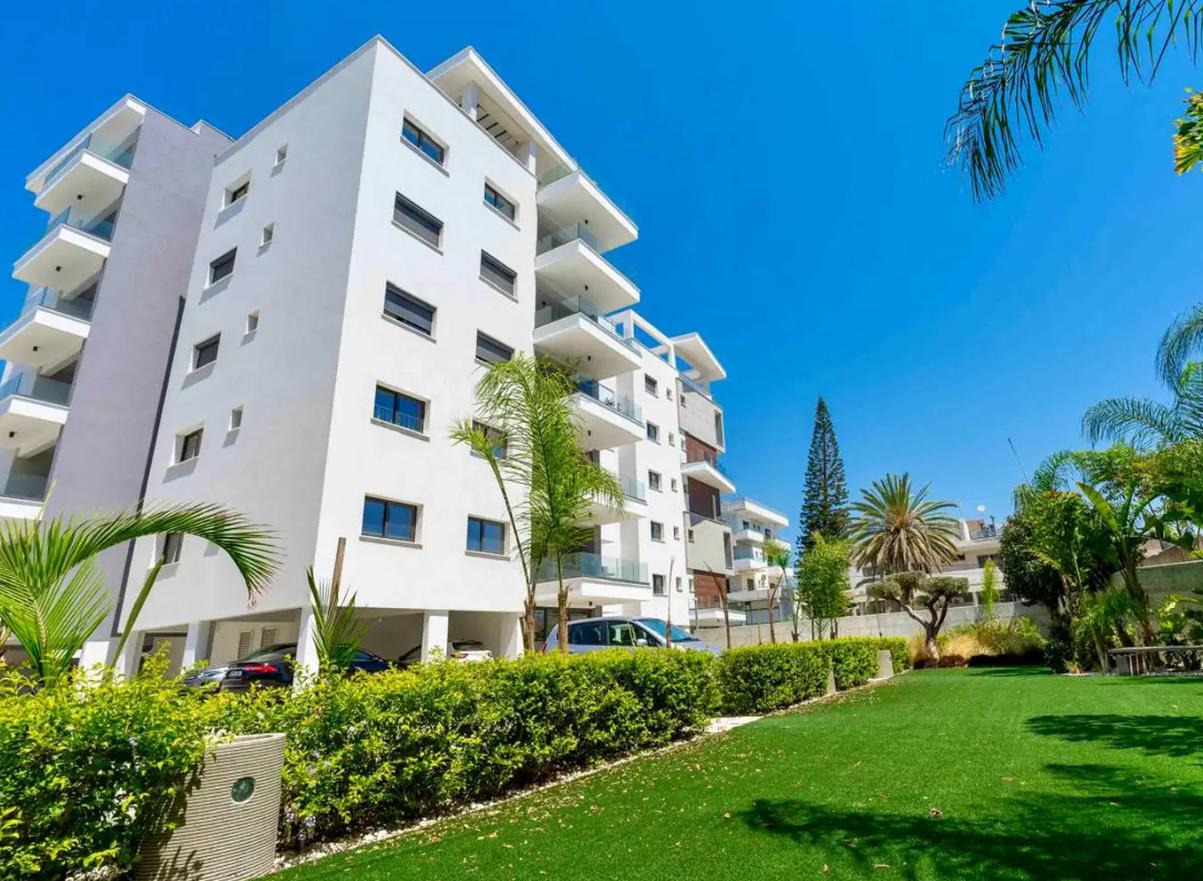 Apartment, 2 bedrooms — 14