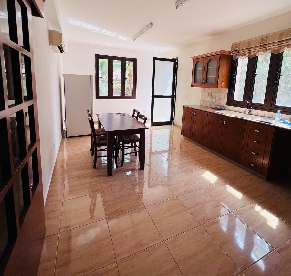 Villa, 4 bedrooms — 3