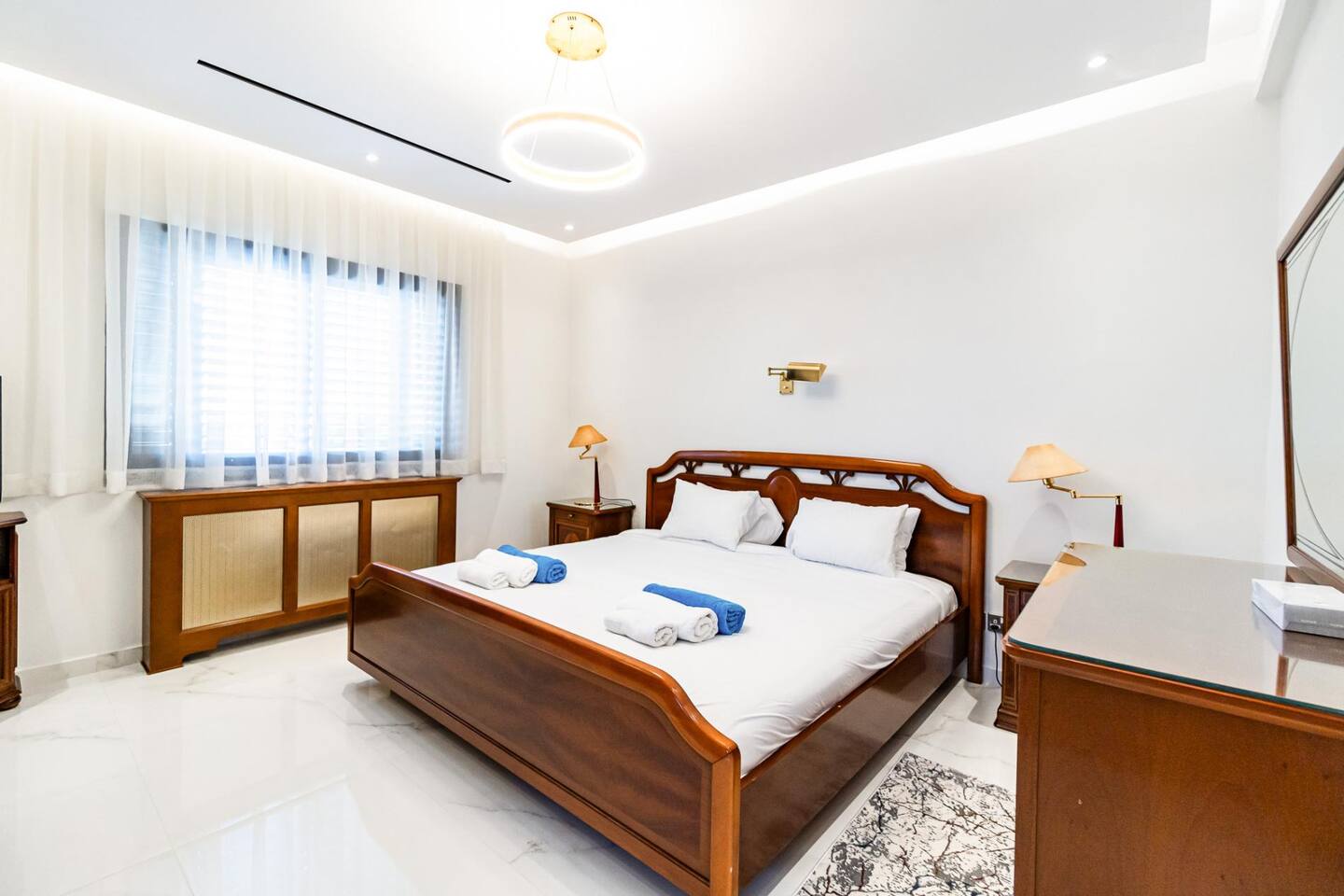 Apartment, 7 bedrooms — 7