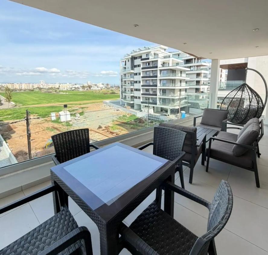 Apartment, 2 bedrooms — 11