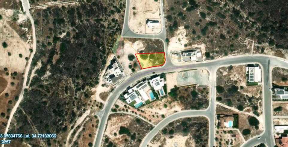 Land in Limassol