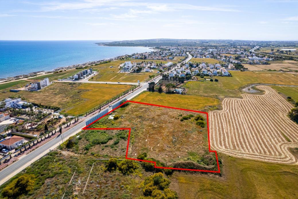 Land in Famagusta