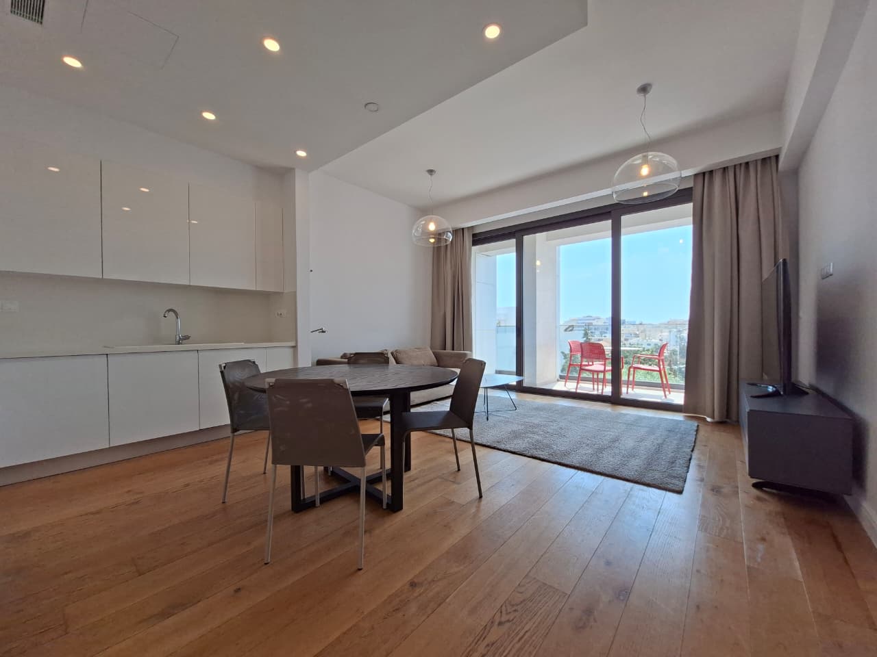 Apartment, 2 bedrooms — 7
