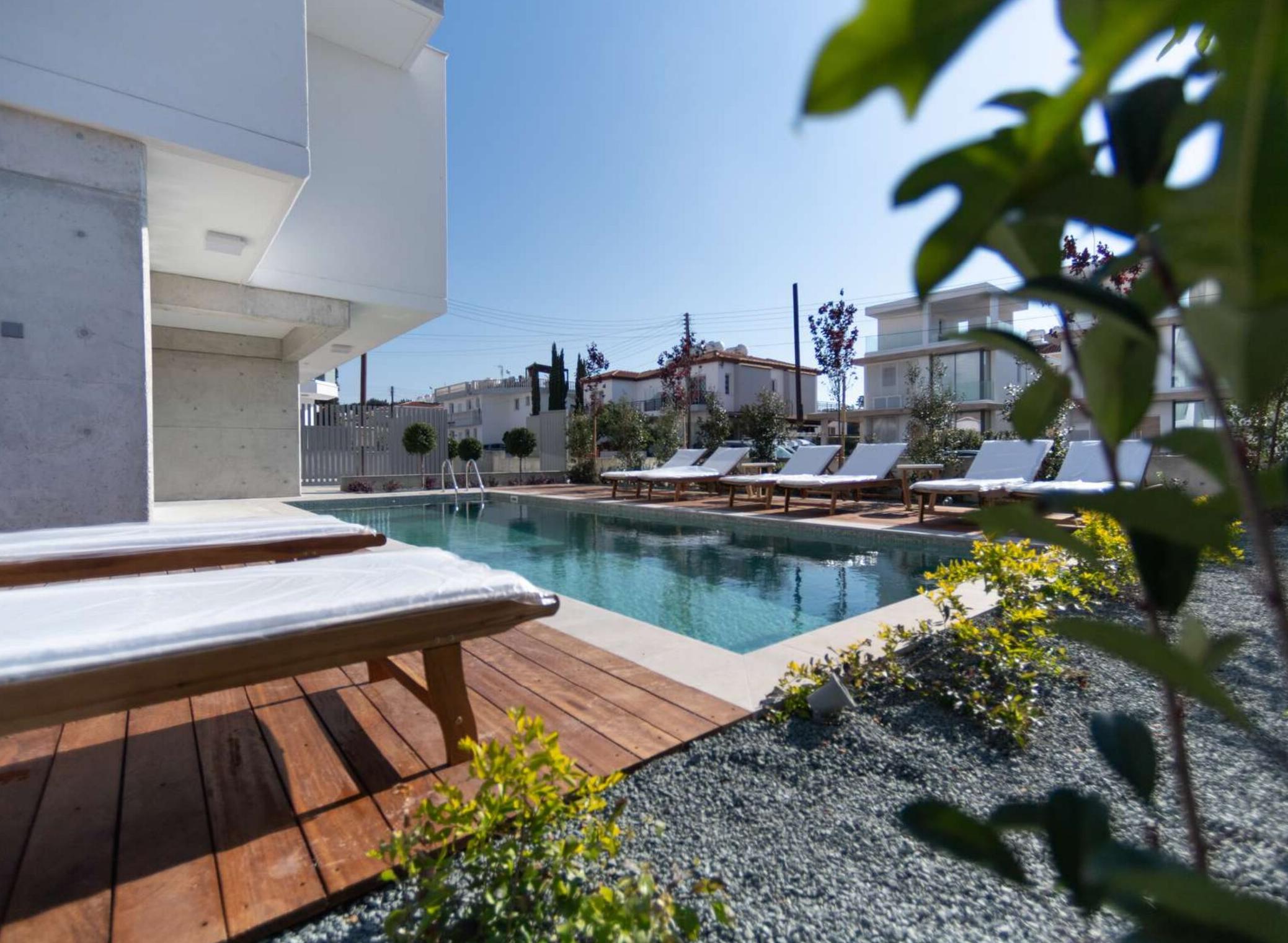 New residential building in Paphos № 219741 2