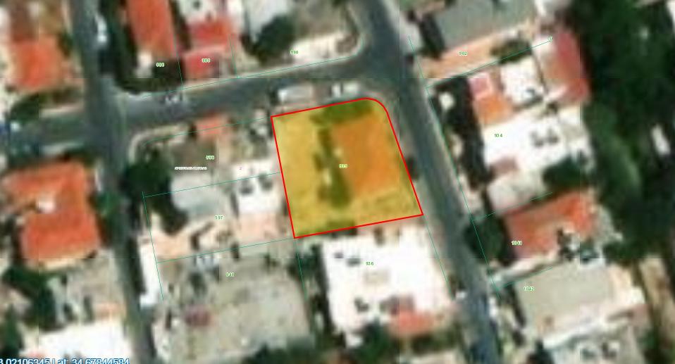 Land in Limassol