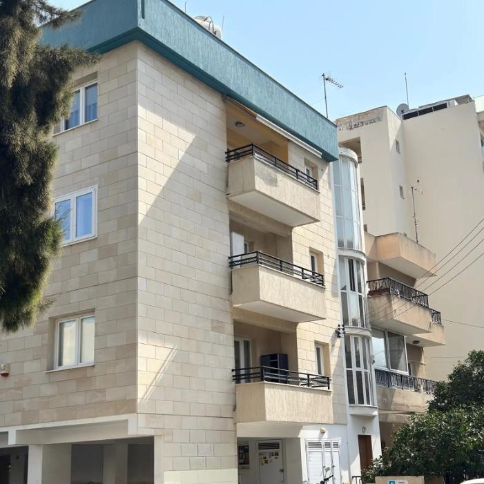 Apartment, 2 bedrooms — 6