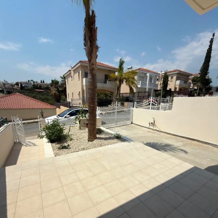 Villa, 2 bedrooms — 11