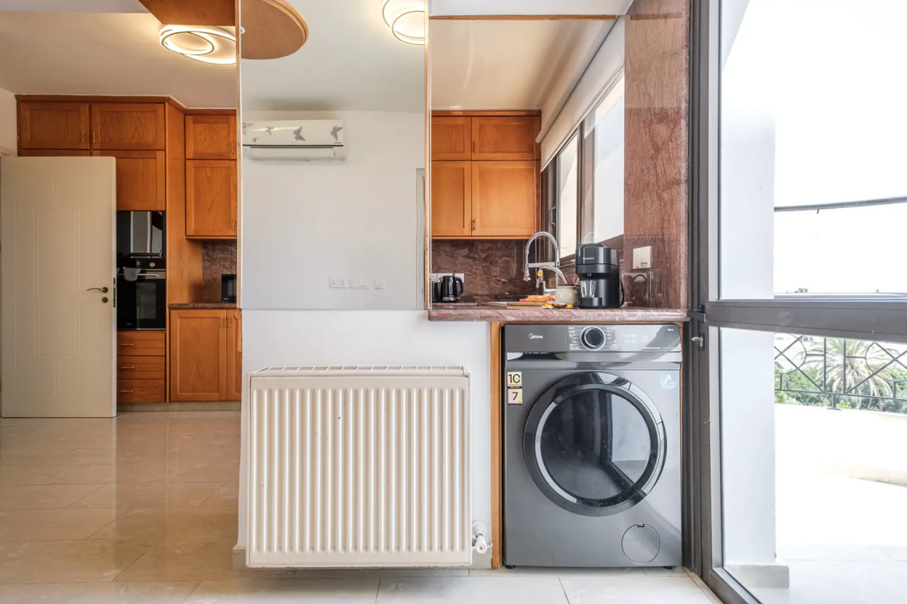 Apartment, 5 bedrooms — 13