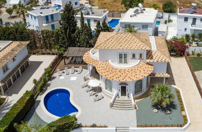 Villa in Famagusta