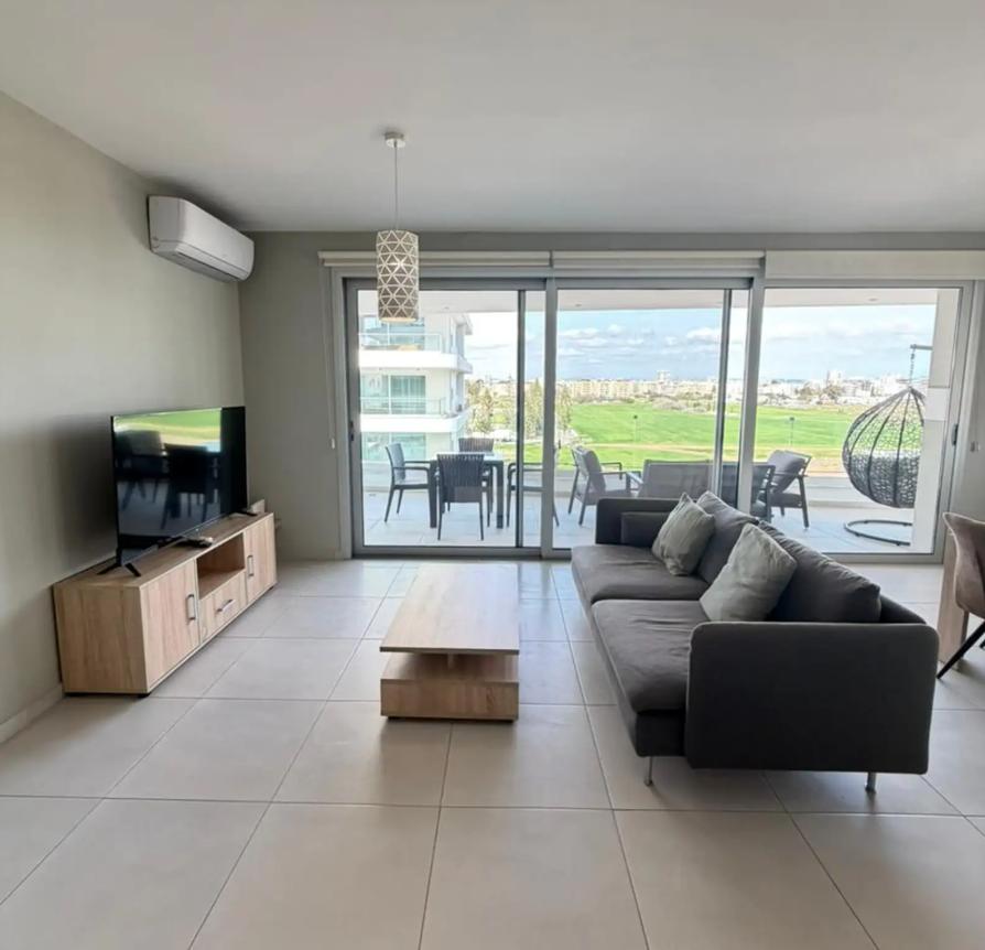 Apartment, 2 bedrooms — 2